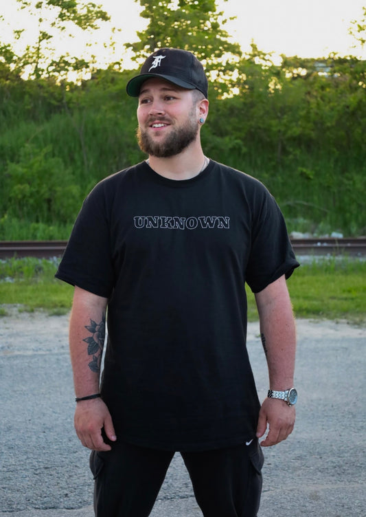 Globe Tee